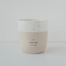 Afbeelding in Gallery-weergave laden, Koffiemok in aardewerk &quot;Coffee Lover&quot;
