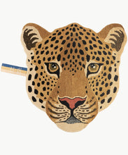 Afbeelding in Gallery-weergave laden, Himani Leopard Head Rug Large
